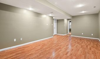 10 PINTO Ct, Rockville, MD 20850