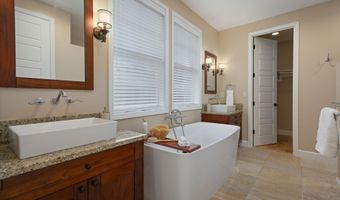 78-132 HOLUAKAI St, Kailua Kona, HI 96740