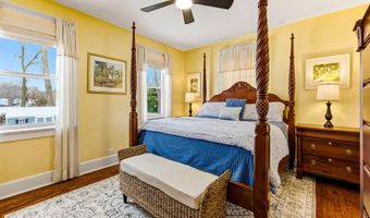 232 EDGEWOOD Ave, Audubon, NJ 08106