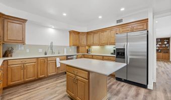 10933 Sunray Pl, La Mesa, CA 91941
