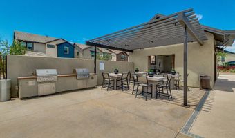695 W BROWNING Pl, Chandler, AZ 85286