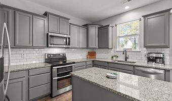 709 Foggy Crossing Ct, Aberdeen, NC 28315