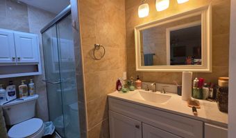 22 D Oyster Bay Rd 22, Absecon, NJ 08201