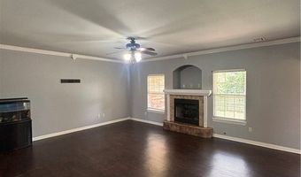 2301 SW 20th St, Bentonville, AR 72713