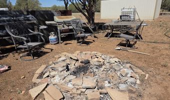 42650 N Wayne Rd, Ash Fork, AZ 86320