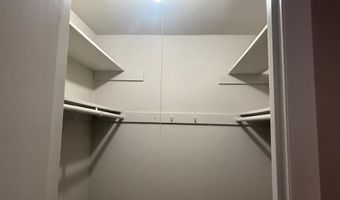 3300 WOODBURN VILLAGE Dr 23, Annandale, VA 22003