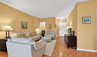 3900 WATSON Pl NW B-1G, Washington, DC 20016