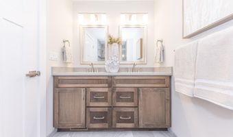 2971 Daleview Dr, Ann Arbor, MI 48105