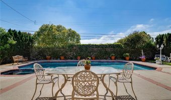 7029 Arizona Ave, Los Angeles, CA 90045