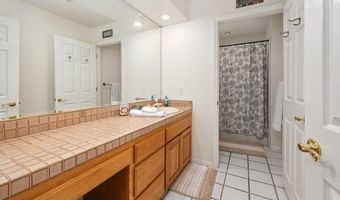 10913 Treeside Ln, Escondido, CA 92026