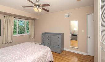 1795 Hideaway Ln, Ann Arbor, MI 48105