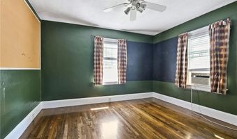 194 Gould Ave, Warwick, RI 02888
