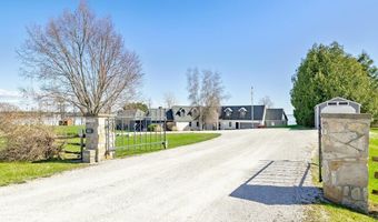 431 McGregor Pt, Alburgh, VT 05440