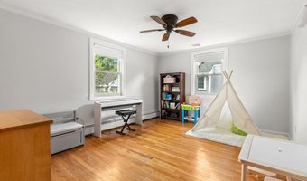 58 Lakeshore Ave, Beverly, MA 01915