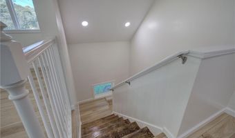 121 S Railroad St, Adairsville, GA 30103