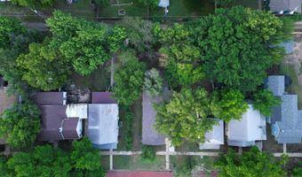 616 N 4th St, Arkansas City, KS 67005