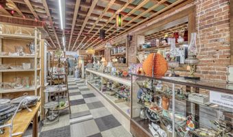 1041 Military Ave, Baxter Springs, KS 66713