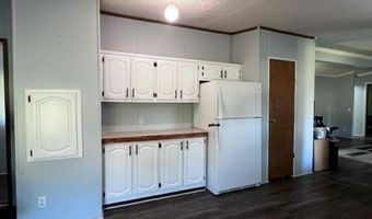 351 Center St, Algonac, MI 48001