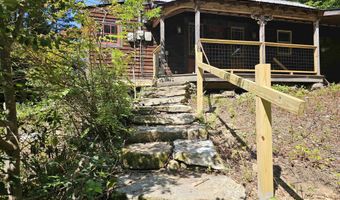 154 Reed Rd, Athens, VT 05143