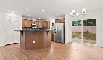 28 Cottage Pl, Ashland, NH 03217