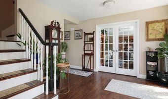 18 Penny Ln, Bayville, NJ 08721