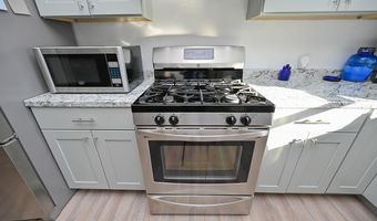 22 Woodlawn Dr, Allenstown, NH 03275