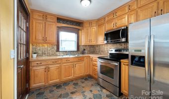 43 Henline Ln, Bakersville, NC 28705