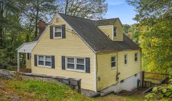 66 W Shore Dr, Alloway, NJ 07462