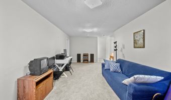 1401 Alderwood Dr, Altoona, IA 50009