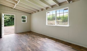 1784 W Kuiaha Rd, Haiku, HI 96708