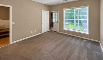1384 Thornborough Dr, Alpharetta, GA 30004