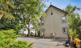 58 Milford St, Bangor, ME 04401