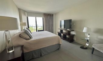20281 E Country Club Dr 2405, Aventura, FL 33180