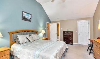 5 Captain Danforth Ln, Amherst, NH 03031
