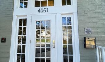 4061 S FOUR MILE RUN Dr 301, Arlington, VA 22204