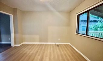 1044 S Liberty Ave, Alliance, OH 44601