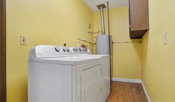 2695 Mull Ave B, Akron, OH 44321