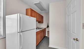 329 W Main St, Abingdon, VA 24210