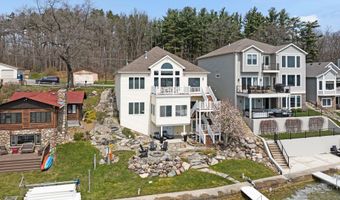 3795 W Sycamore Beach Rd, Angola, IN 46703