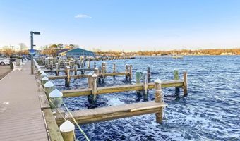 1112 Berkeley Ave, Beachwood, NJ 08722