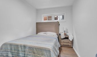 76 W 25th St, Bayonne, NJ 07002