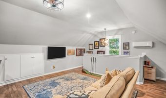 70 Dolphin Point Dr, Beaufort, SC 29907