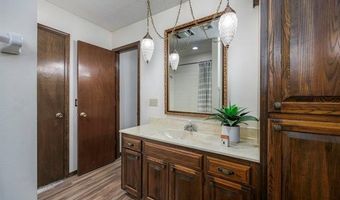 2918 Longridge Ln, Bartlesville, OK 74006