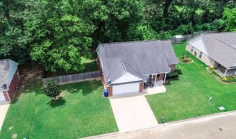 107 Acorn Ln, Batesville, MS 38606