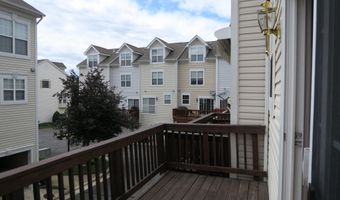 5818 COWLING Ct, Alexandria, VA 22304