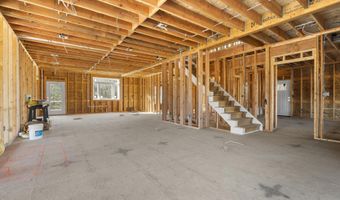 154- B Long Meadow Hill Rd, Brookfield, CT 06804