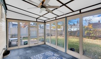 20 Burnet St, Avenel, NJ 07001