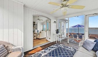 41 Buena Vista Dr, North Kingstown, RI 02852