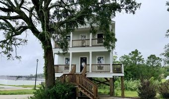 759 Bay Breeze Dr, Biloxi, MS 39532