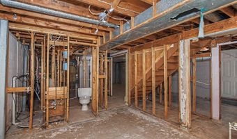 3905 Ontario St, Ames, IA 50014